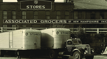 Black and white photo of the first AGNE facility in 1946.